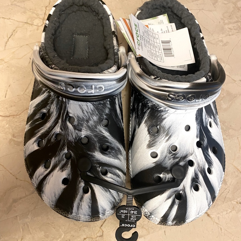 CROCS Black and White Marbled Classic Lined Mules